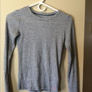 Abercrombie black and white long sleeve tee